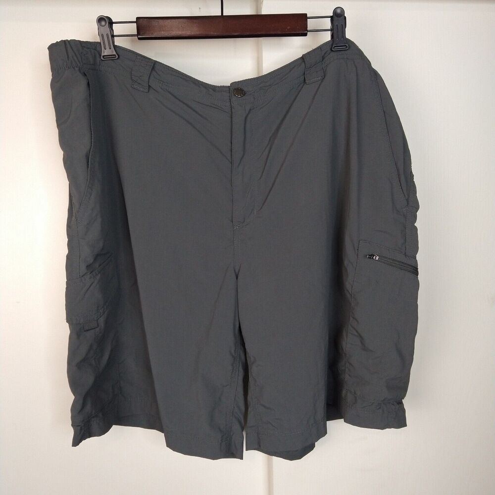 Columbia Omni Shade Comfort Waist Flat Front Nylon Outdoor Shorts Men Sz 42 Grey